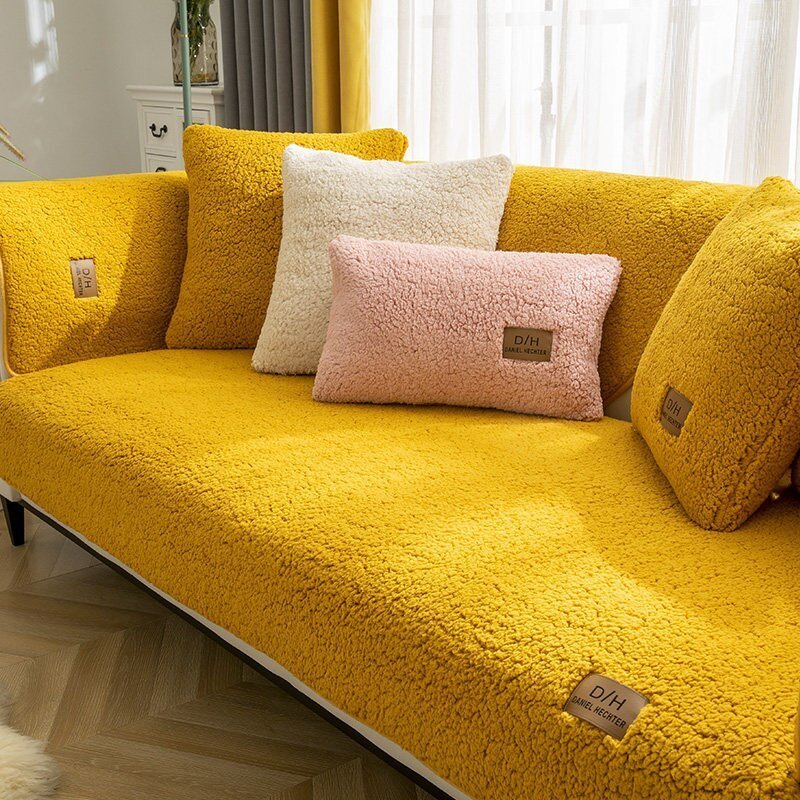 Flekkbestandig møbeltrekk for sofa, med antiskli og elegant design for moderne stueinteriør.