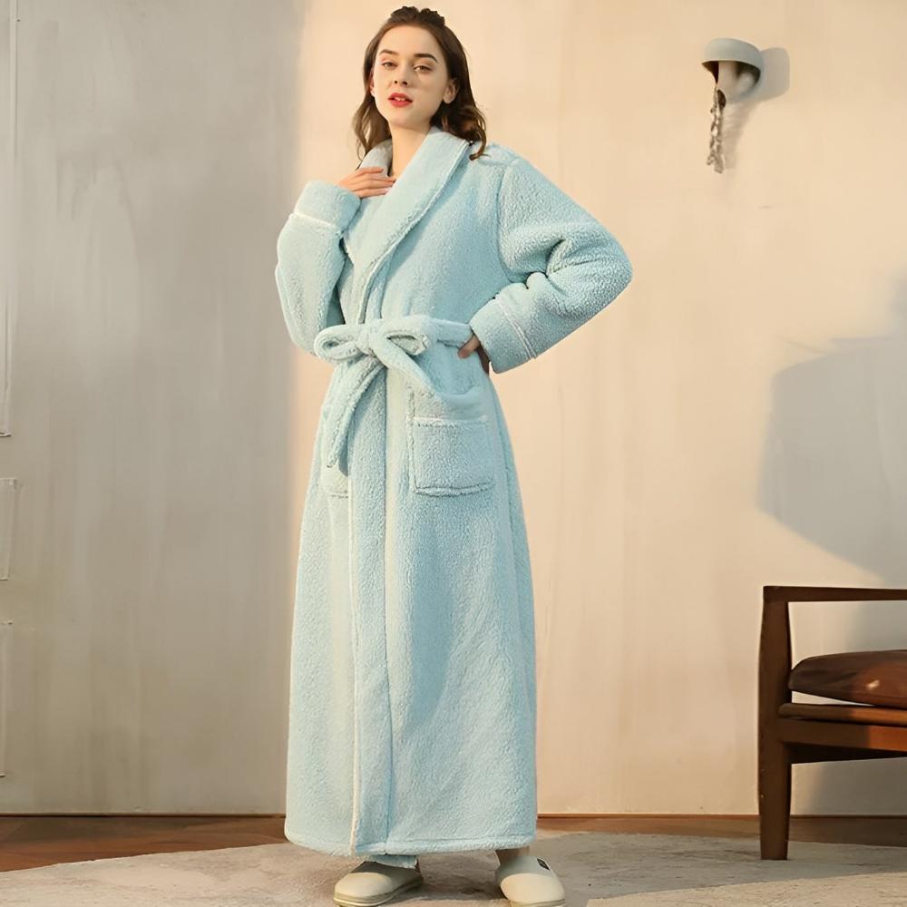 Varm og komfortabel unisex morgenkåpe i luksuriøs fleece, ideell for kalde dager.