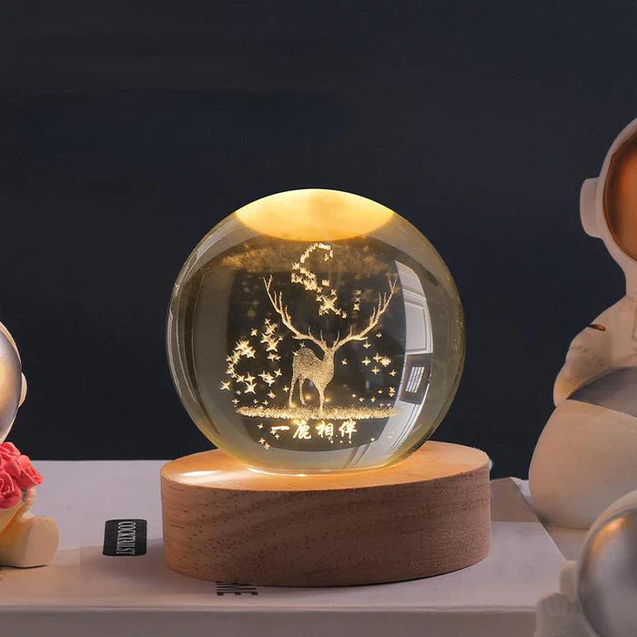 Flott gaveide: Månekrystallkule bordlampe med mykt LED-lys for alle anledninger.