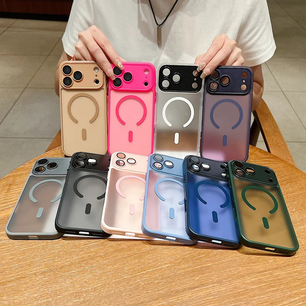 Robust magnetisk deksel for iPhone 17 Pro. Tilbyr sikker beskyttelse og stilren look.