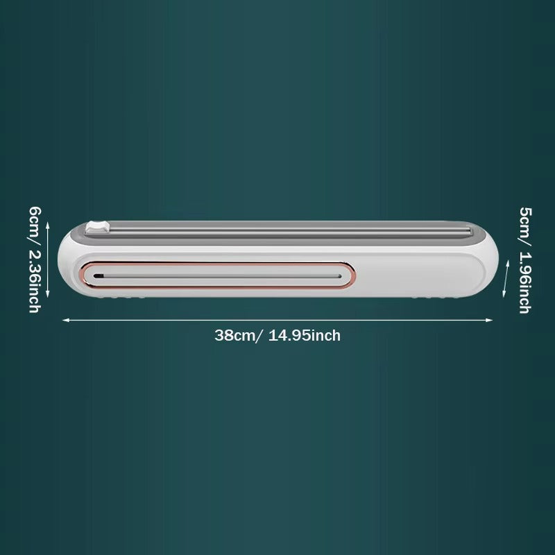 Effektiv kjøkkenorganisering med magnetisk foliedispenser. Enkel tilgang til husholdningsfilm, sparer tid.