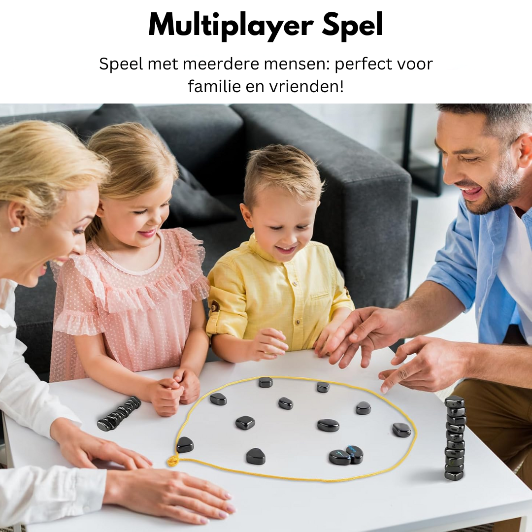 Spill strategi hvor som helst med dette magnetiske reisesjakksettet. Gul/oransje design, perfekt for brettspill.