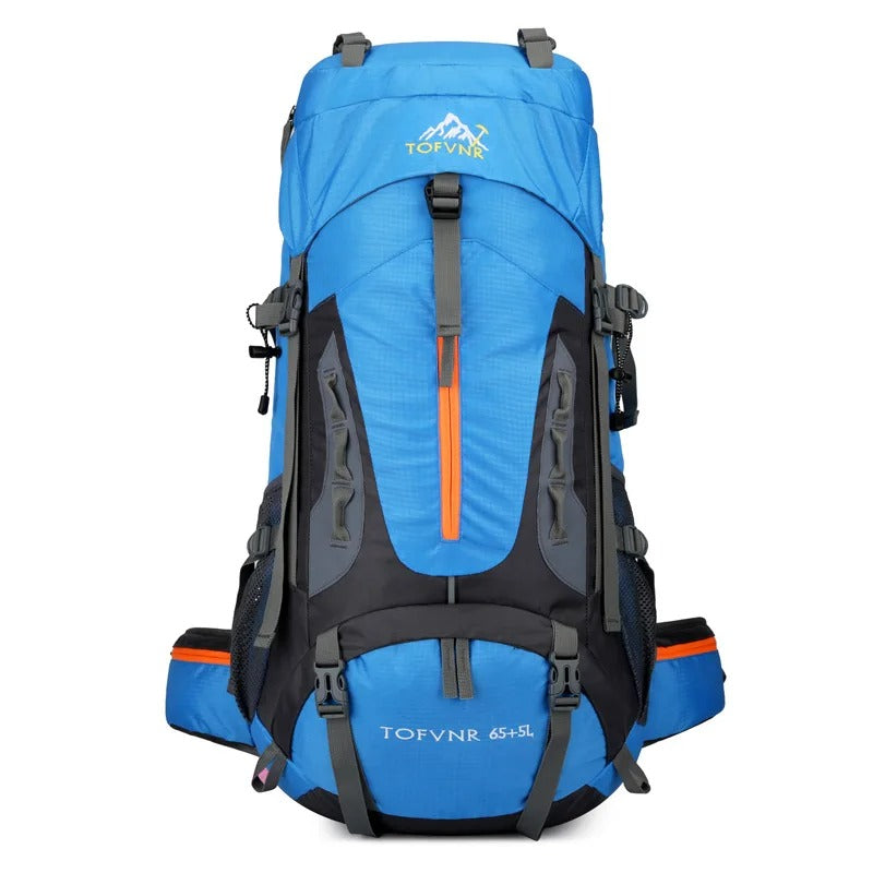Ergonomisk menns 45L ryggsekk for tur og friluftsliv, med justerbare stropper for optimal komfort.
