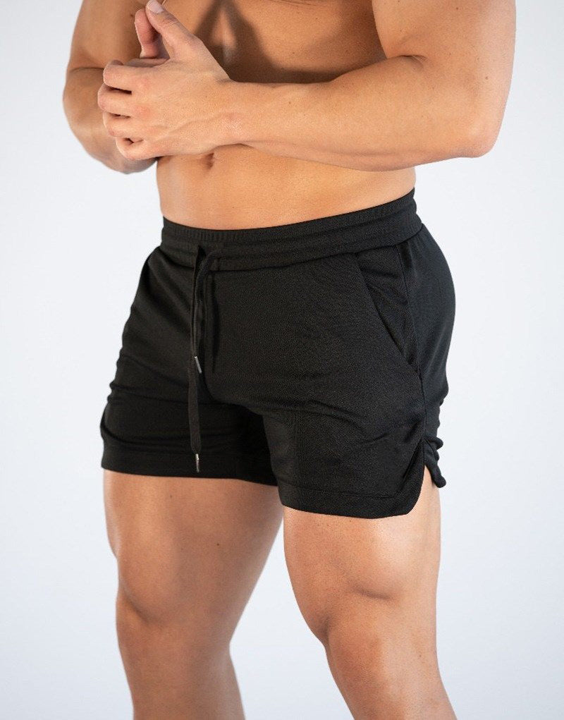 Menns hurtigtørkende svømmebukser for strand og basseng. Komfortable og sporty badeshorts for sommerbruk.
