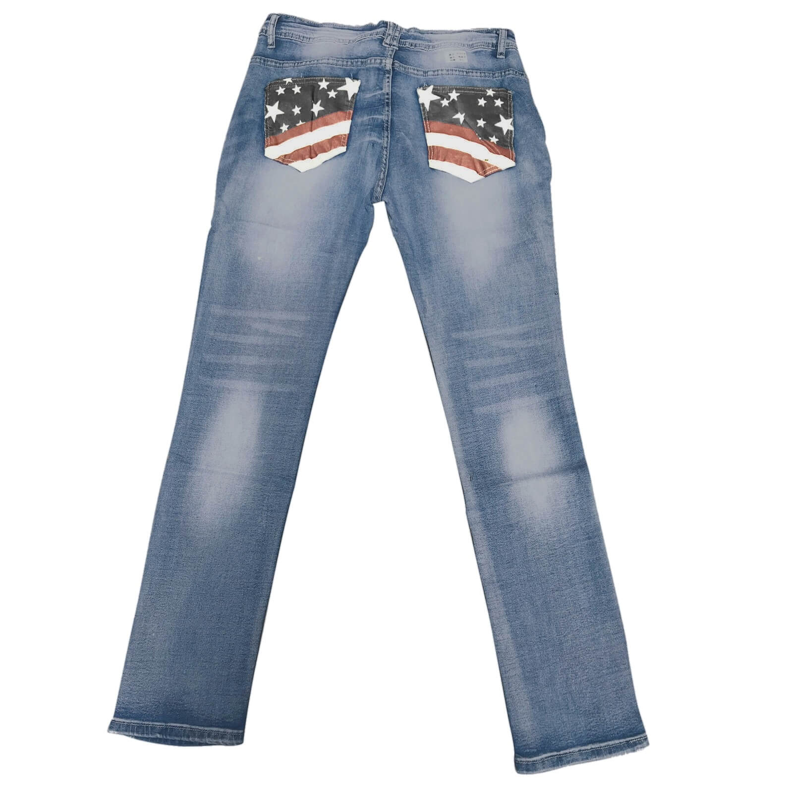 Mann iført grå bootcut-jeans. Viser komfortabel passform og uformell, tidløs herremote.