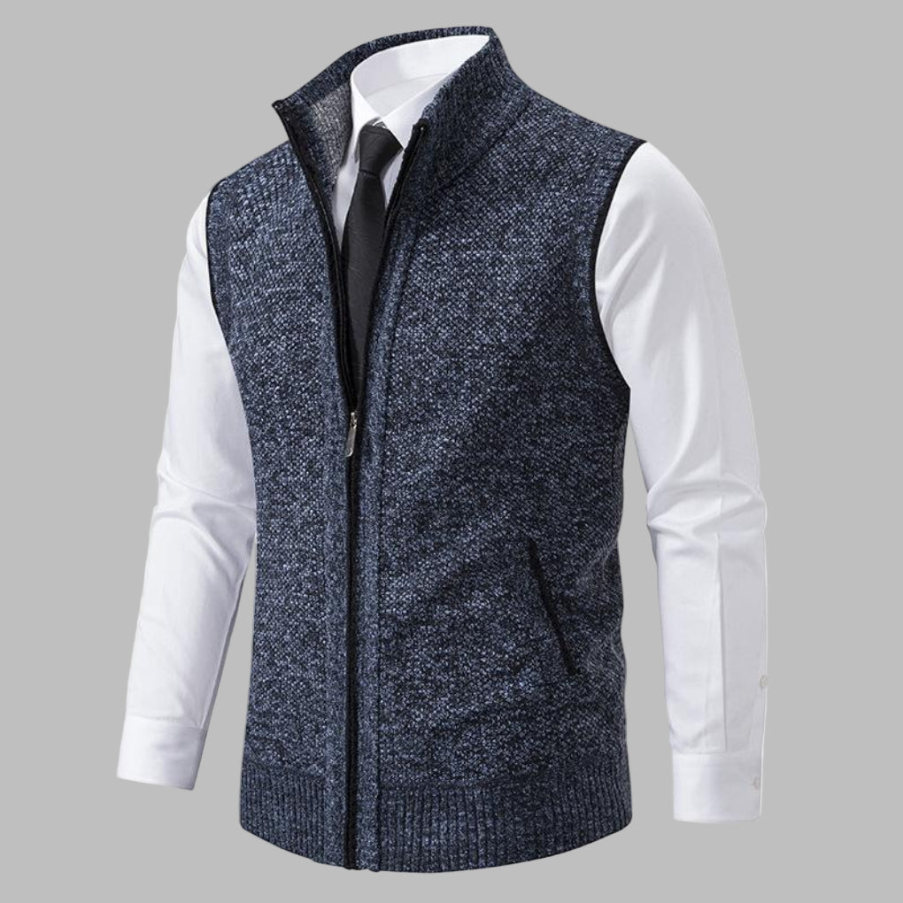 Menns klassiske strikkede zip-up vest for lag-på-lag. Behagelig herremote for business casual.