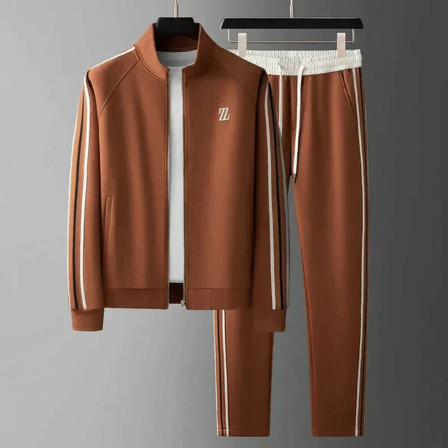Oliven grønn fritidsdress for menn. Mykt bomull polyester stoff for komfortabel hverdagsstil.