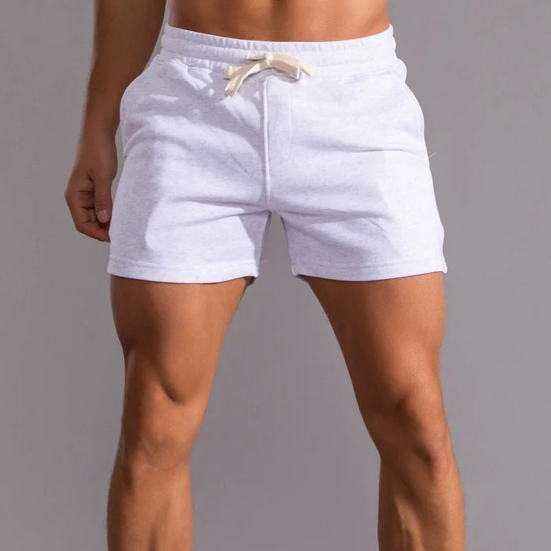 Lette og luftige casual shorts til herre, et must for sommergarderoben.