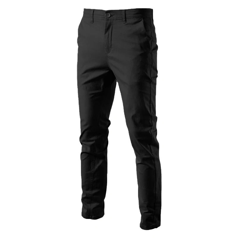 Menns komfortable slim fit bukser i ensfarget design, perfekt for stilfull hverdagsbruk.
