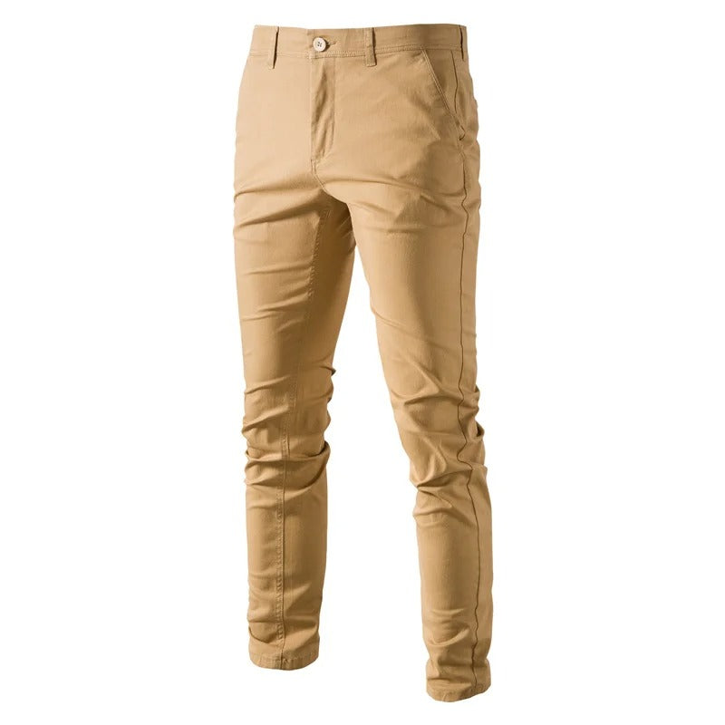 Ensfargede slim fit bukser for menn, perfekt for en elegant og avslappet hverdagsstil.