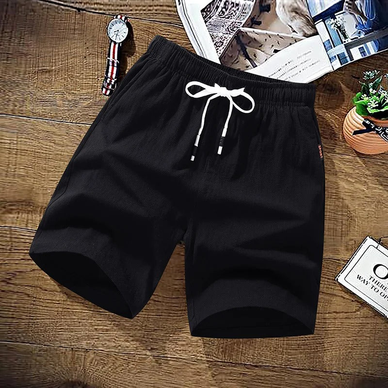 Menns fritids-cargoshorts med praktiske sidelommer og justerbar midje for optimal komfort. Ideell til strand.