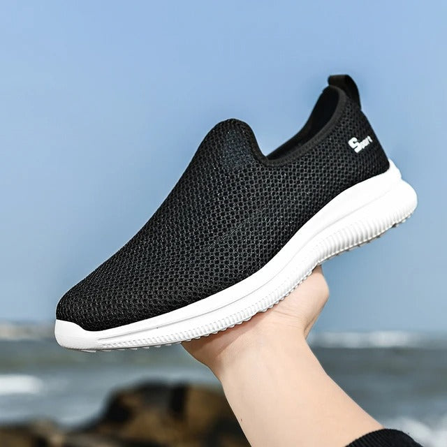 Komfortable slip-on joggesko for menn, ideelle for lette gåturer og reiser.