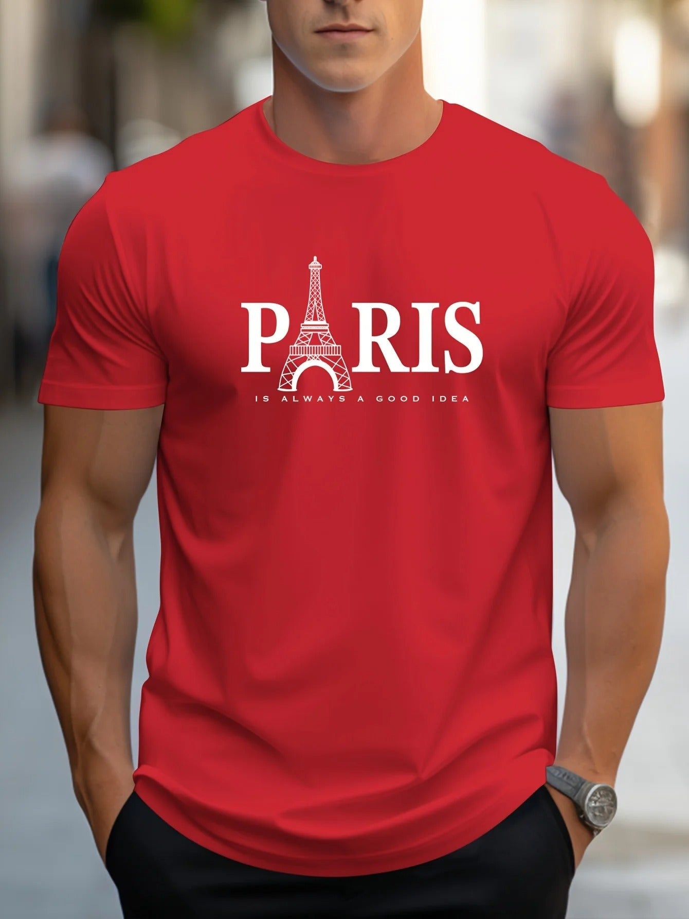 Stilig menns oversized t-skjorte med ikonisk Paris-trykk. En moderne streetwear-favoritt for komfort og fritid.