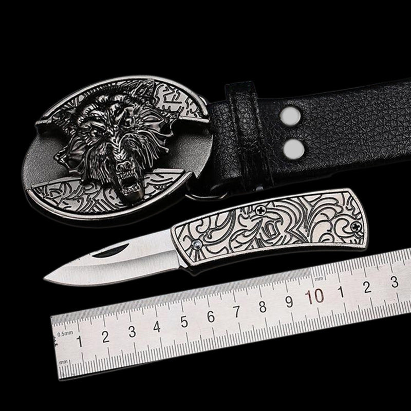 Belte med skjult kniv. Dette menns punk skinnbeltet har en smart selvforsvarsfunksjon.