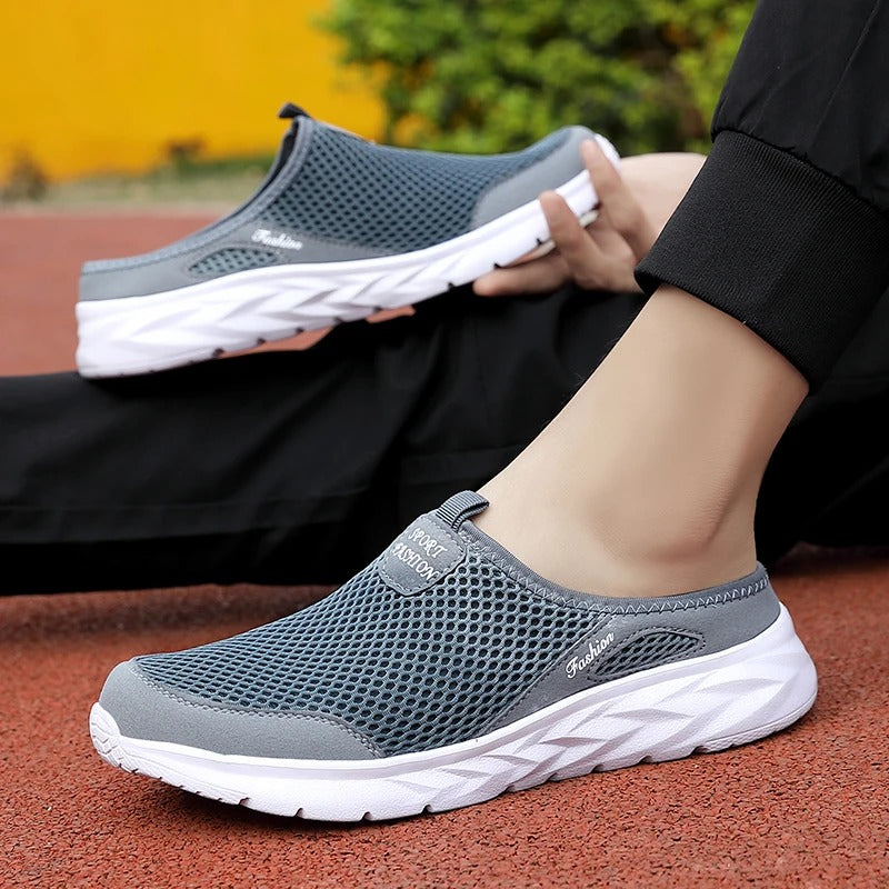 Sommerlige slip-on halvsko for menn, pustende design for fritid og komfort.