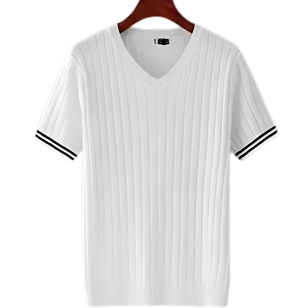 Menns slim fit V-hals t-skjorte i mykt stoff, perfekt for hverdagsbruk og fritid. Kortermet herre t-skjorte.