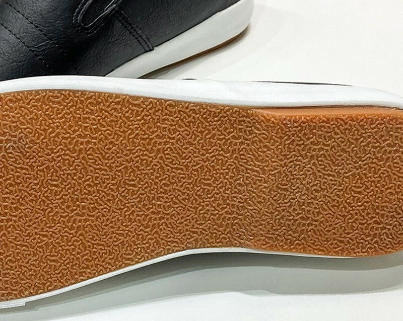 Menns hverdagssko: elegante slip-on loafers, designet for komfort og urban stil.