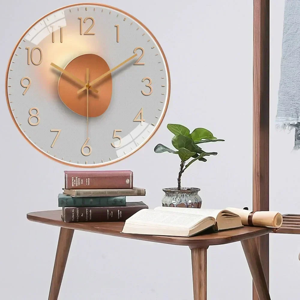 Moderne designklokke, minimalistisk og lydløs, tidsvisning for stilige oppholdsrom