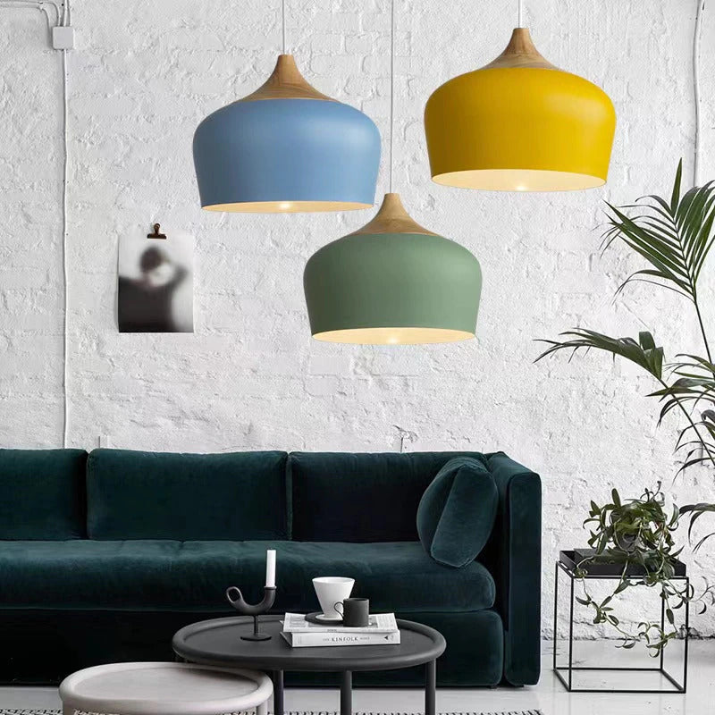 Designlampe i pastell til spisestuen. Gir mykt lys og en moderne touch til hjemmeinnredningen din.