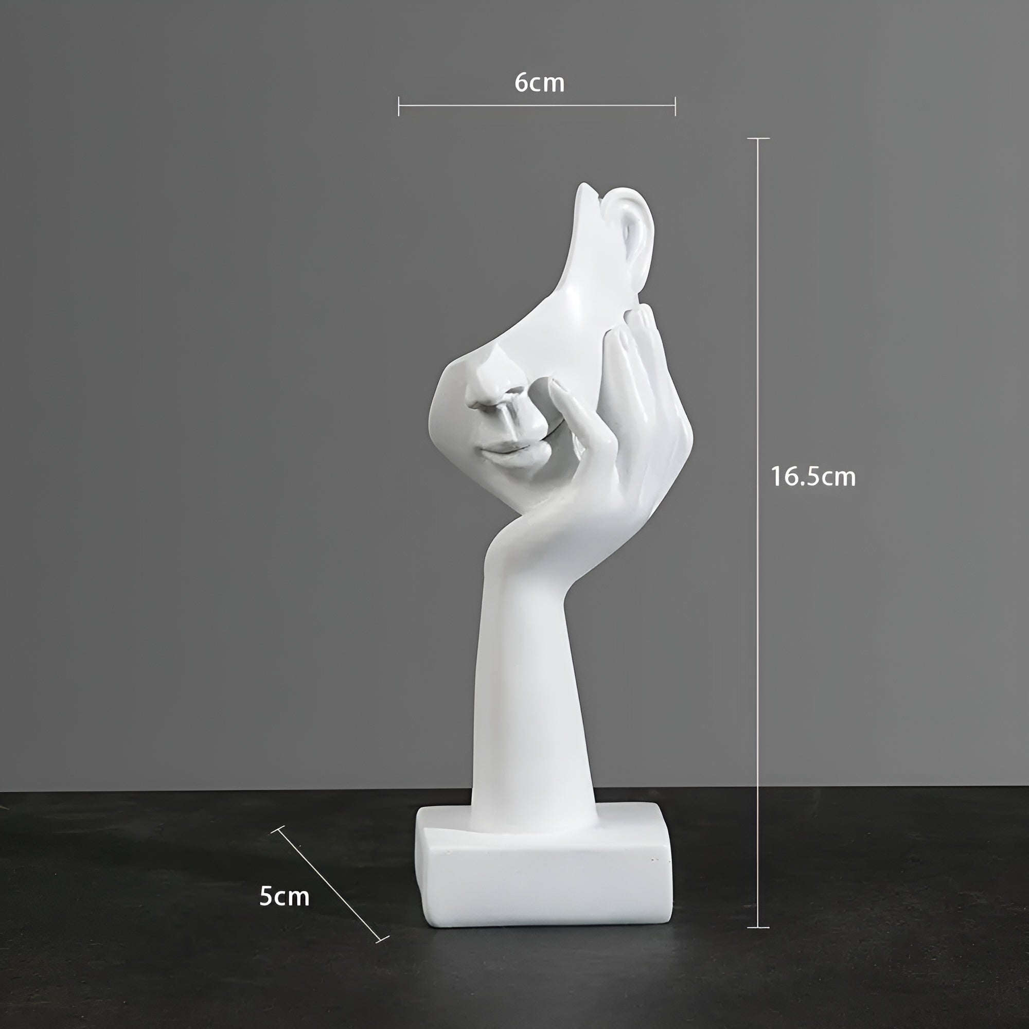 Moderne kunstskulptur 'Tenkeren' i abstrakt stil, ideell for kontordekor.