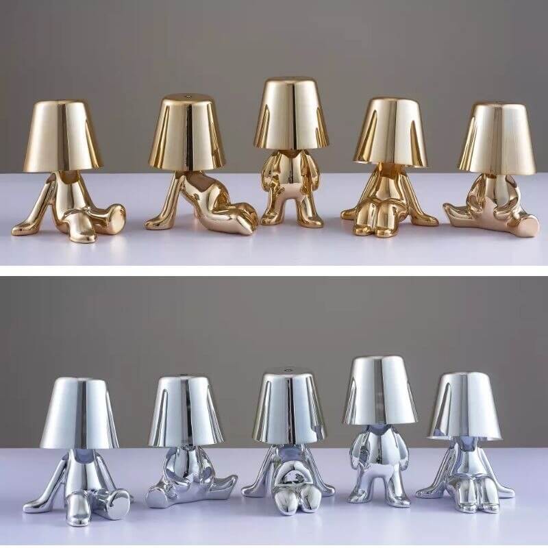 Stilren designlampe for hjemmeinnredning. Moderne bordlampe med justerbart lys.