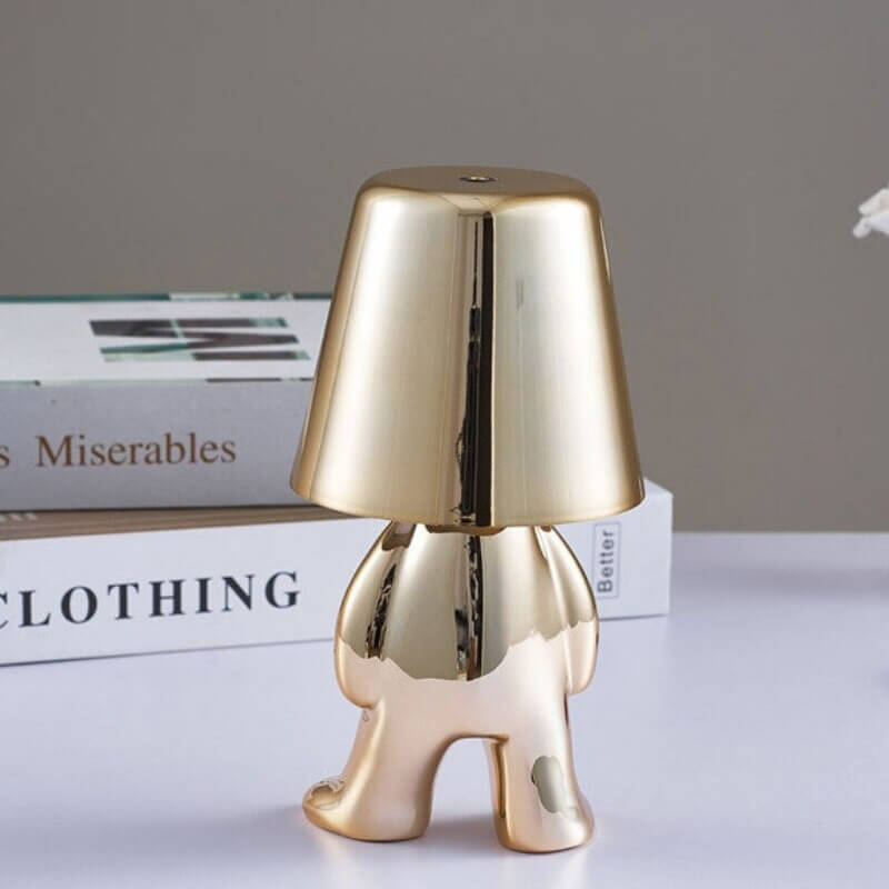 Designlampe: Perfekt gaveidé. Moderne bordlampe med justerbart LED-lys, elegant sølvfarge.