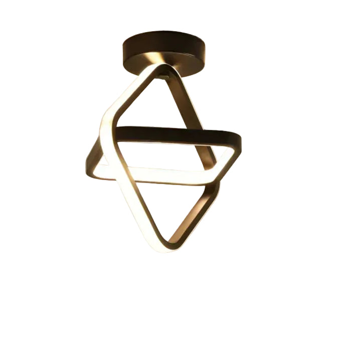 Moderne LED taklampe i elegant design. Perfekt for stilren innendørsbelysning.