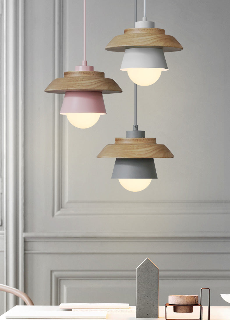Pendellampe med elegant, moderne design. Perfekt taklampe som løfter belysningen i ethvert hjem.