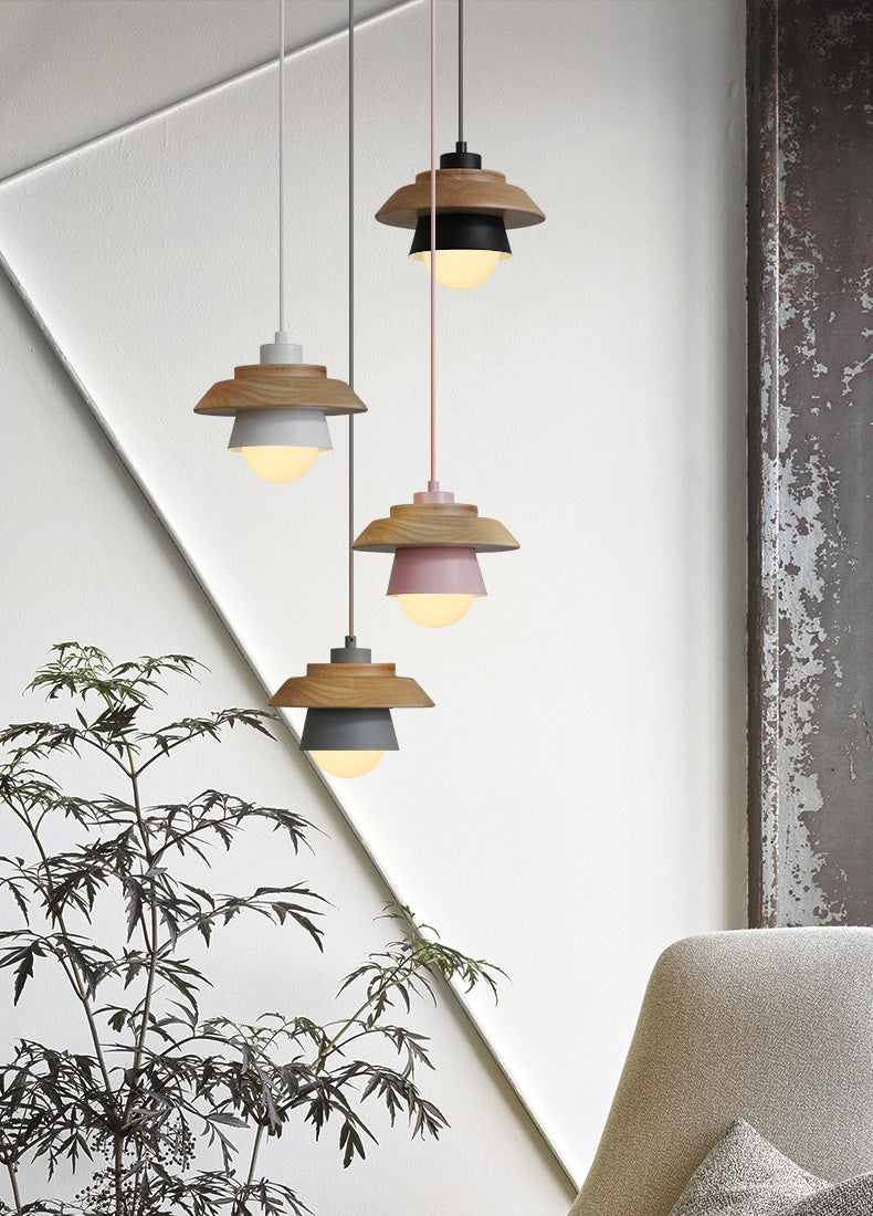 Stilfull pendellampe som gir moderne, behagelig belysning. Perfekt nordisk lampe for hjemmets interiør.