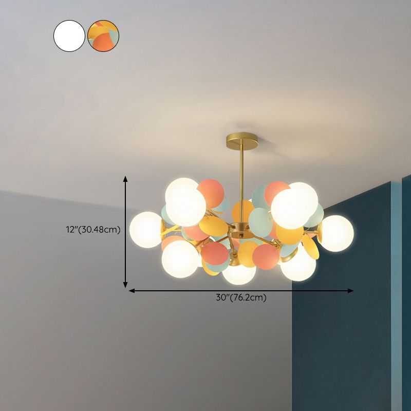 Enkel og moderne pendellampe, perfekt taklampe for stilfull belysning i ethvert rom.