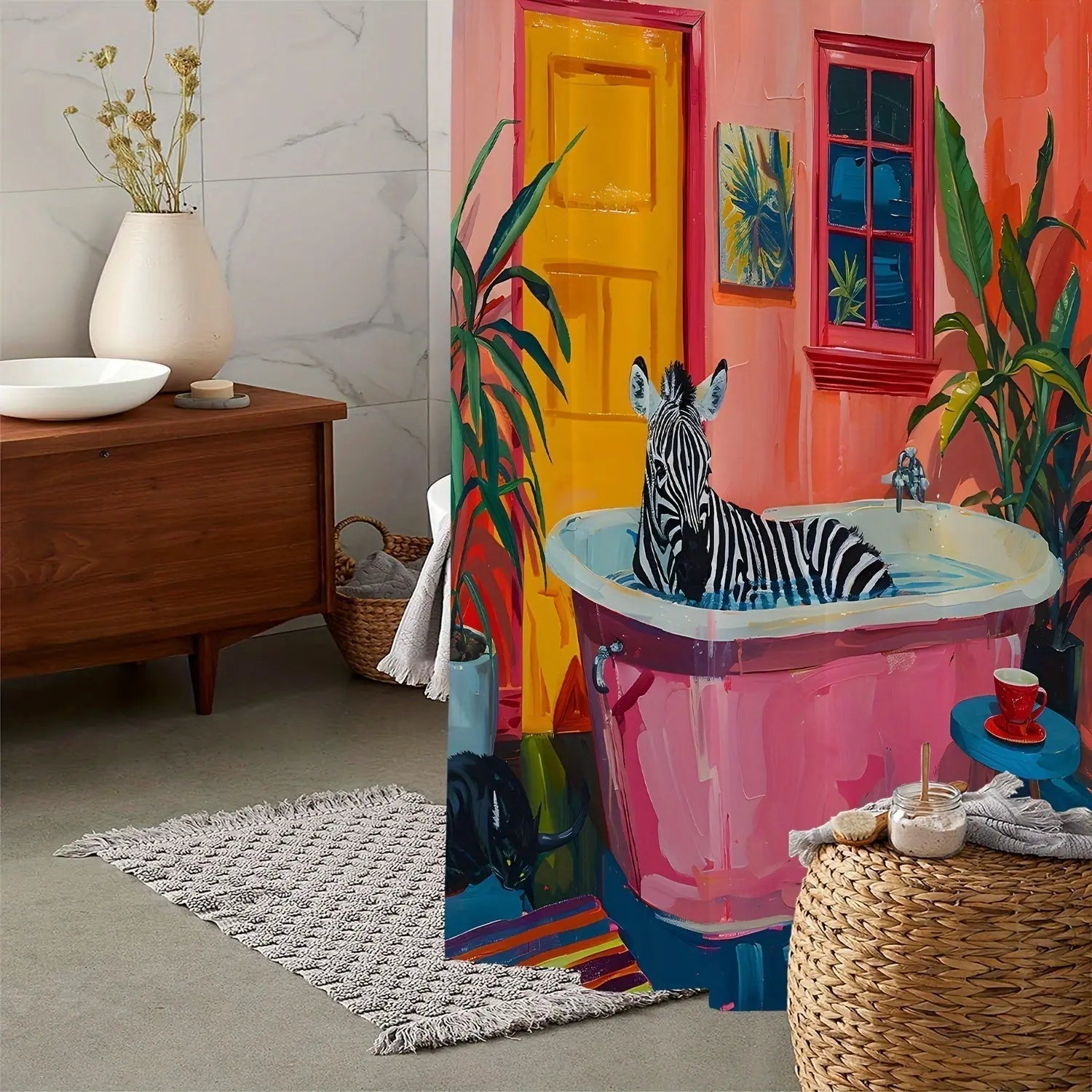 Dekorativt rosa zebra dusjforheng. Tropisk dyremønster for et moderne baderom; vanntett og stilig baderomsdekor.