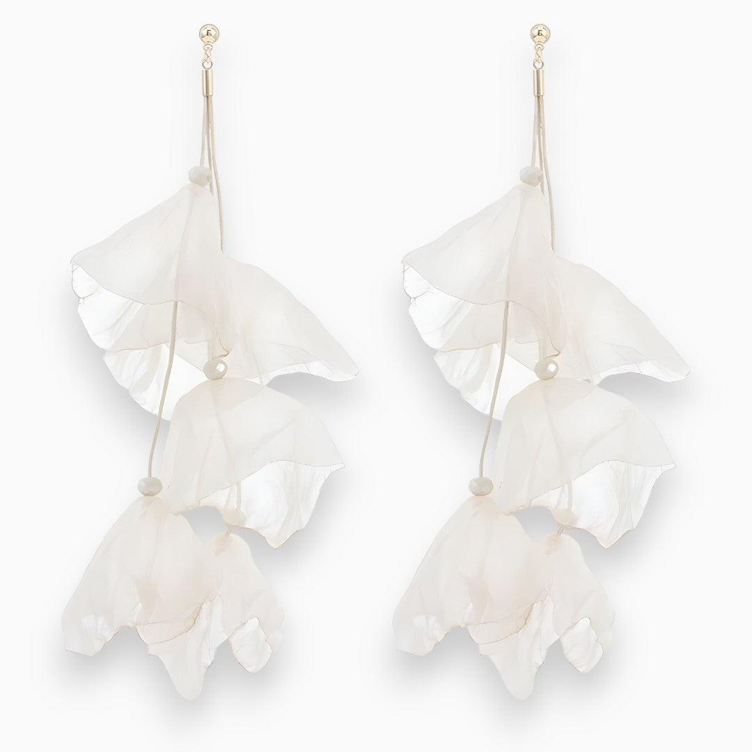 Stilrene og moderne tulipan øredobber, elegante smykker for damer med god smak.