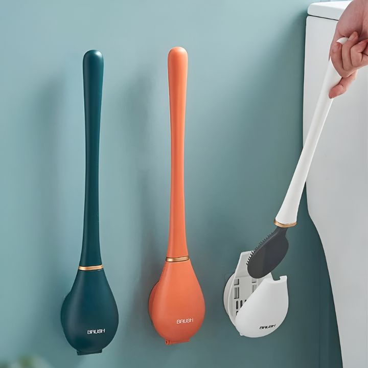 Plassbesparende veggmontert toalettbørste i moderne stil for effektiv og hygienisk toalettrengjøring.
