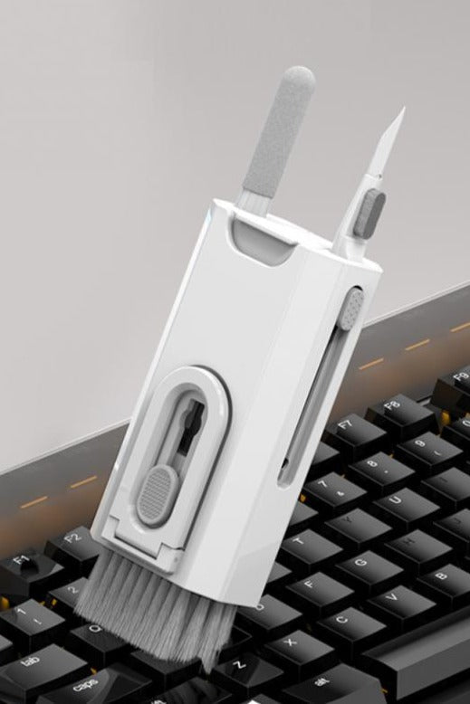 Rens din mobil, nettbrett, tastatur og hodetelefoner med dette smarte elektronikk rensesettet.