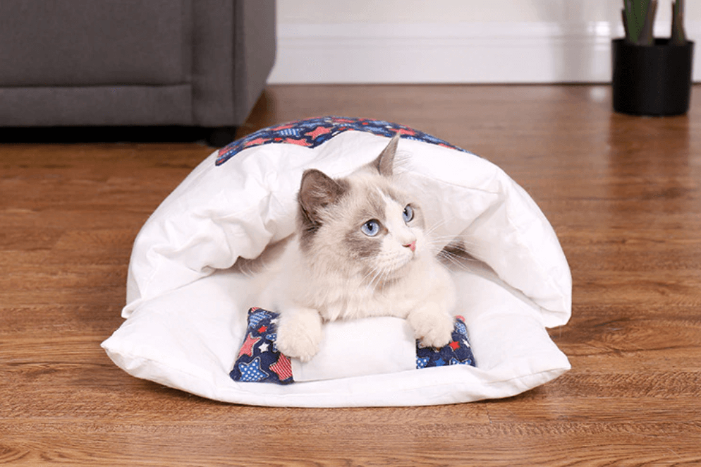 Premium katte sovepose, luksuriøs og myk for maksimal komfort og hvile.