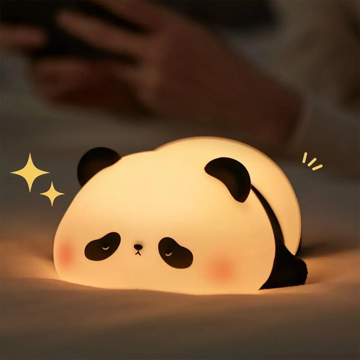 Beroligende nattlampe for baby og småbarn, trygg silikon og dimbart lys. Ideell babyshowergave.