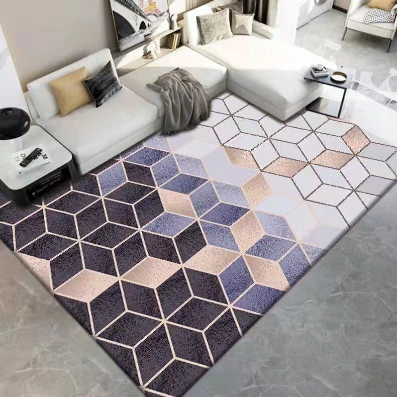 Nærbilde av moderne gulvteppe med komplekst nordisk geometrisk mønster. Mykt polyester teppe.