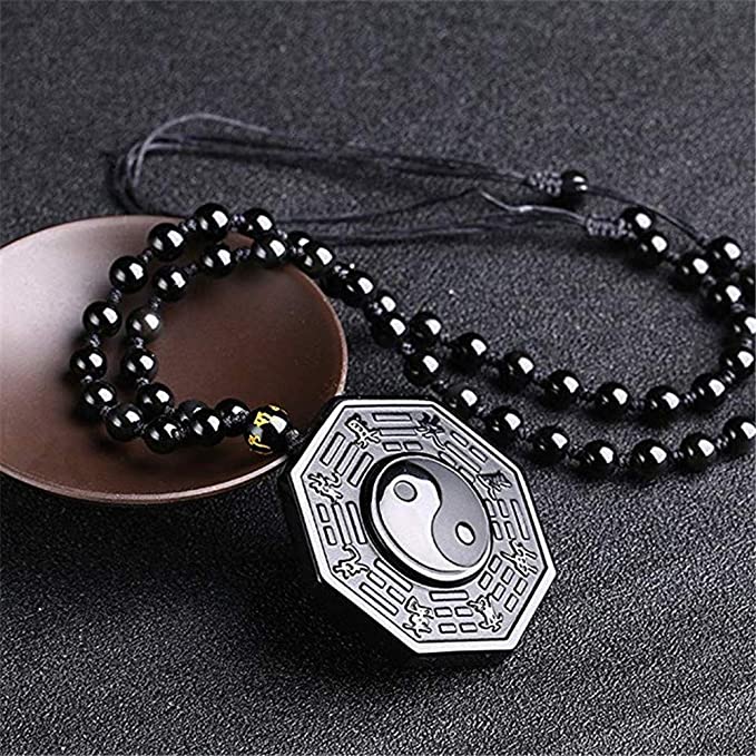 Håndlaget unisex smykke: obsidian Yin Yang anheng på justerbart kjede. Balanse & energi.