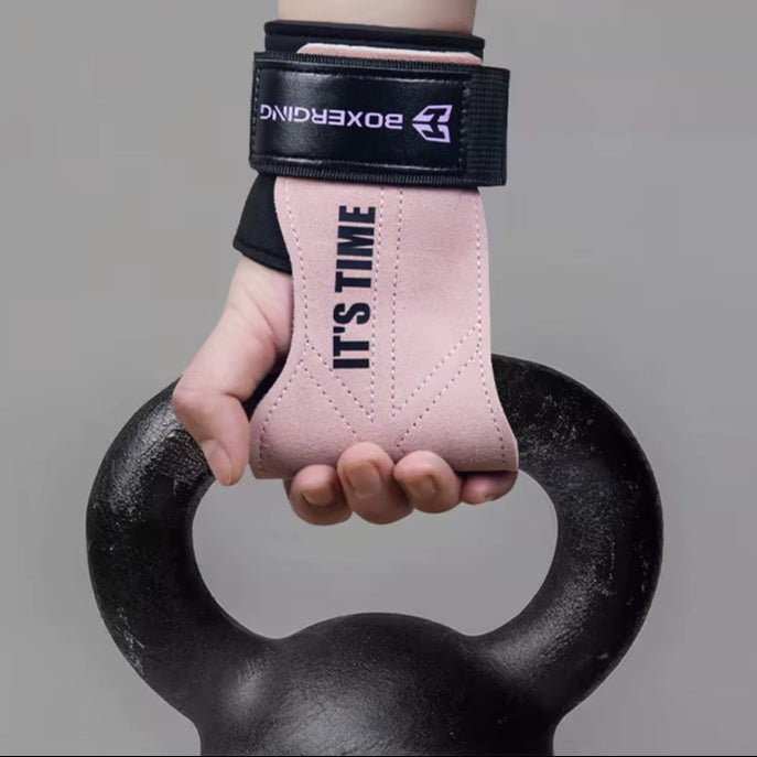Vektløftingshansker gir optimalt grep og beskyttelse for markløft, pullups og styrketrening.