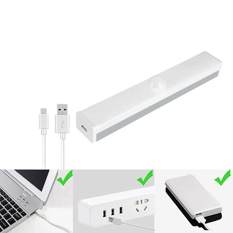 Oppladbar bevegelsessensor ganglampe. Gir automatisk og praktisk lys i korridoren om natten.