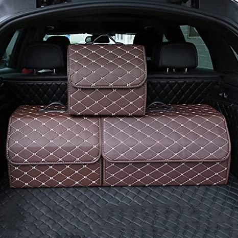 Sammenfoldet bil organizer i elegant PU-skinn, kompakt og klar for enkel lagring i bagasjerommet.