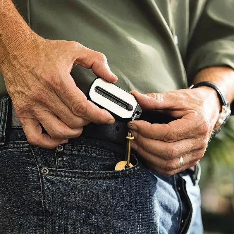 Komfortable unisex lesebriller med neseklemme, lette og uten ramme for hverdagsbruk.