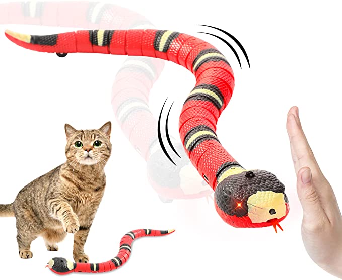 Realistisk bevegelig slangeleke for katter og barn. Interaktiv og oppladbar smartleke gir mye moro.