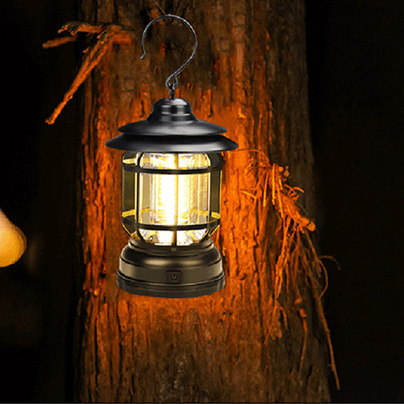 Magnetisk retro LED-lanterne, bærbar og allsidig for camping, hage og stemningsfull belysning.