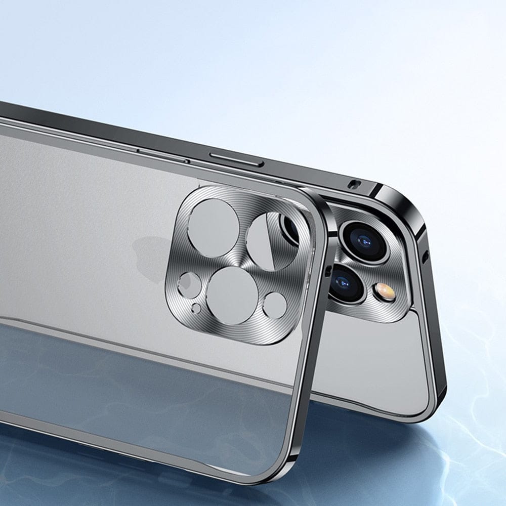 Svart aluminium iPhone deksel med forhøyet kamerabeskyttelse. Lettvekts metall deksel for optimal mobil beskyttelse.