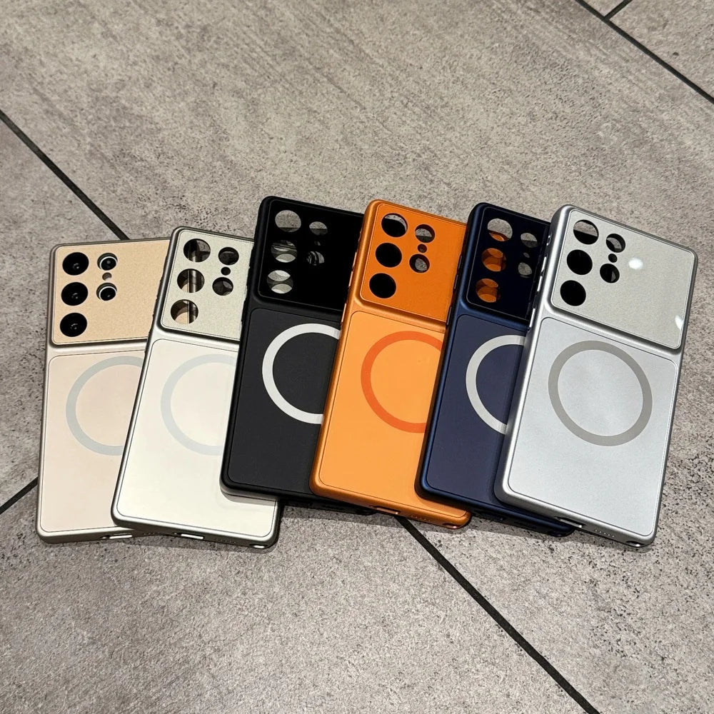 Samsung Galaxy S24-deksel med integrert magnetisk lading og solid støtbeskyttelse.