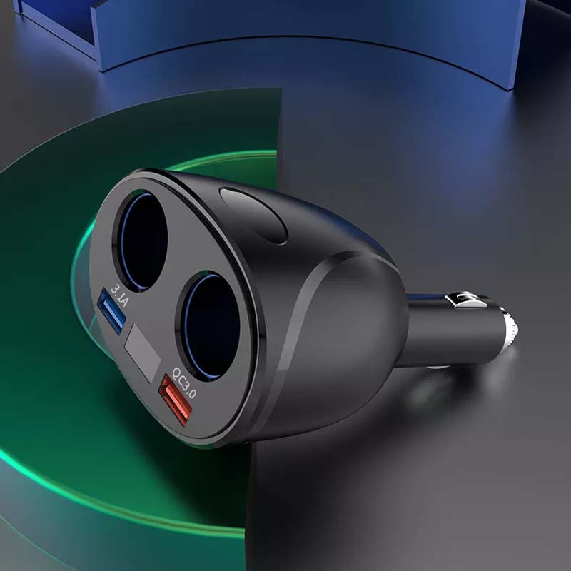 360° roterbar sigarettenneradapter med dobbel USB-port og spenningsmåler, perfekt for alle biler.