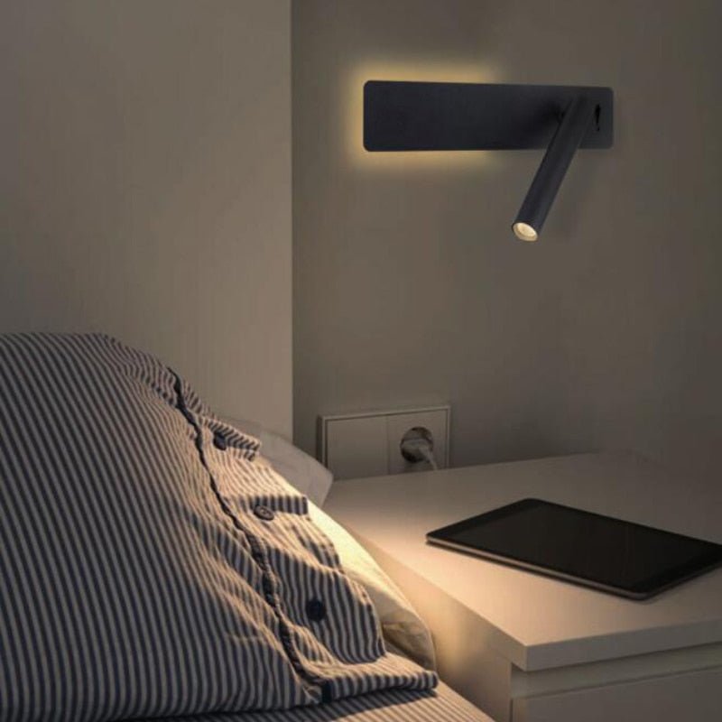 Fleksibel LED leselampe, justerbar vegglampe for seng. Moderne nattbordslampe med roterbart hode.