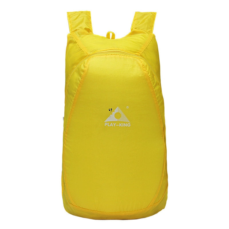 Kompakt sammenleggbar tursekk, unisex. Ideell som backup-sekk eller lett daypack for tur.