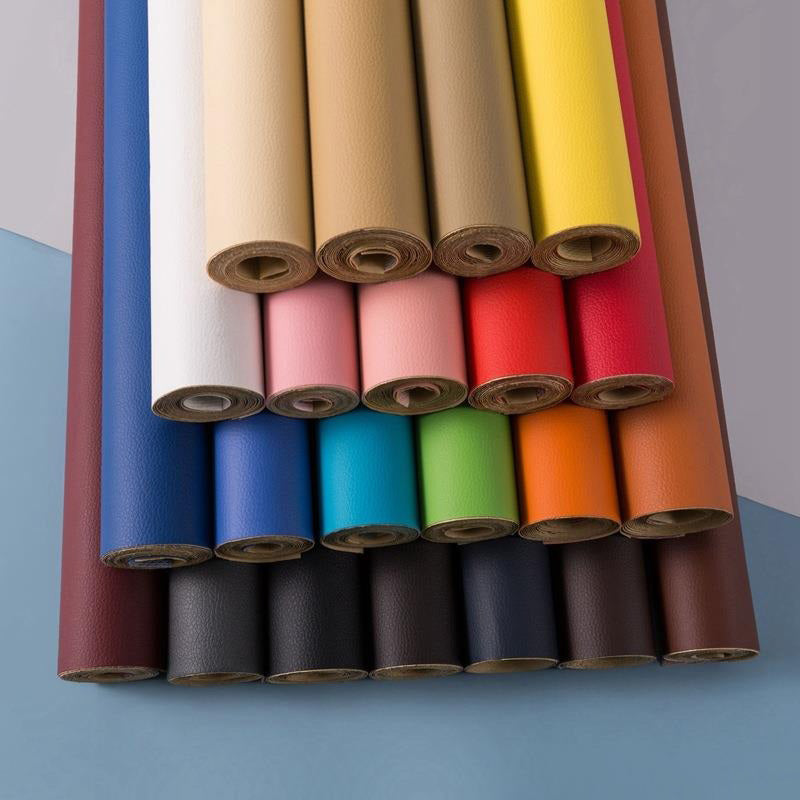 Kvalitets PU-skinnlapp 50x138 cm, selvklebende for enkel og effektiv skinnreparasjon.